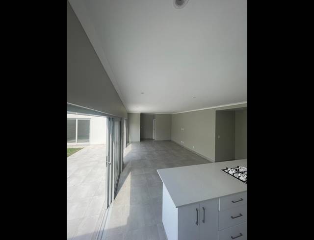 2 BEDROOM FREESTANDING TO LET IN LALELA ESTATE